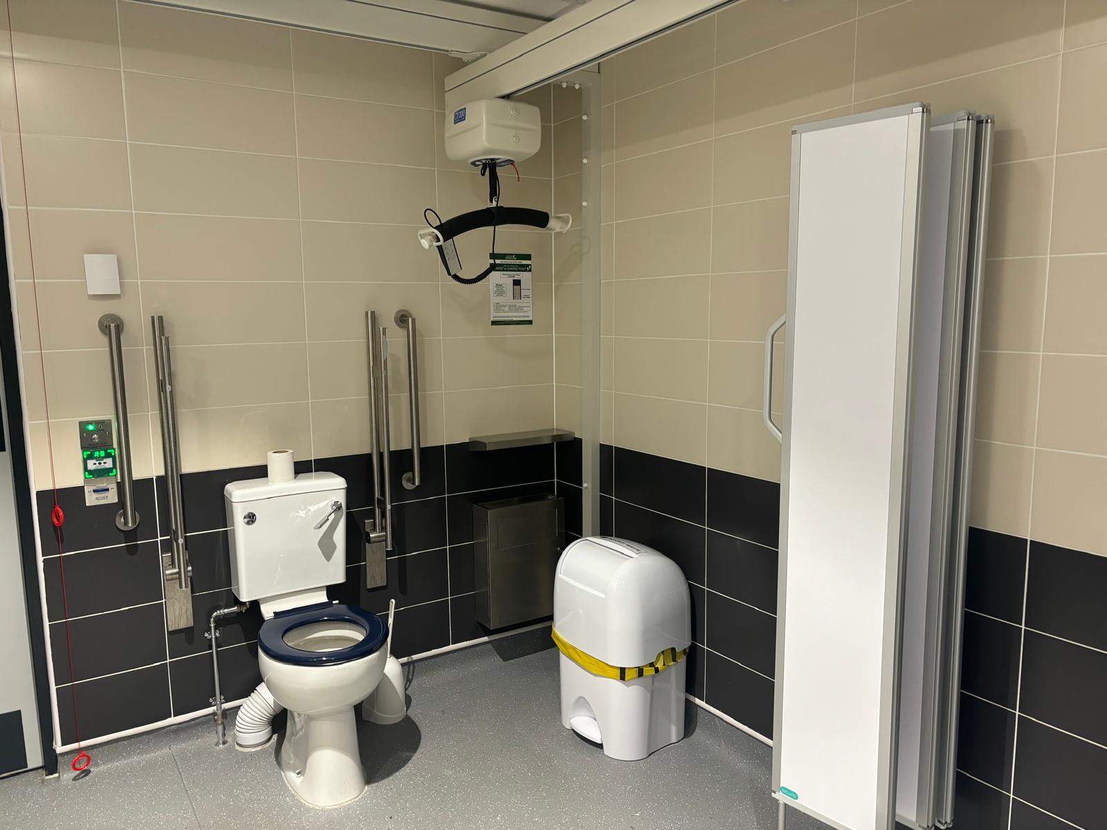 4776A4ef 2A2e 497E B36b Adf36f0e33fa