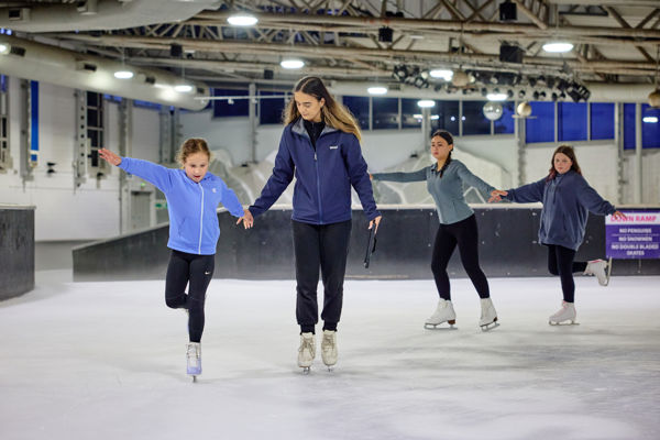 034 Sf Dclt Ice Skating Lesson (1) (1)